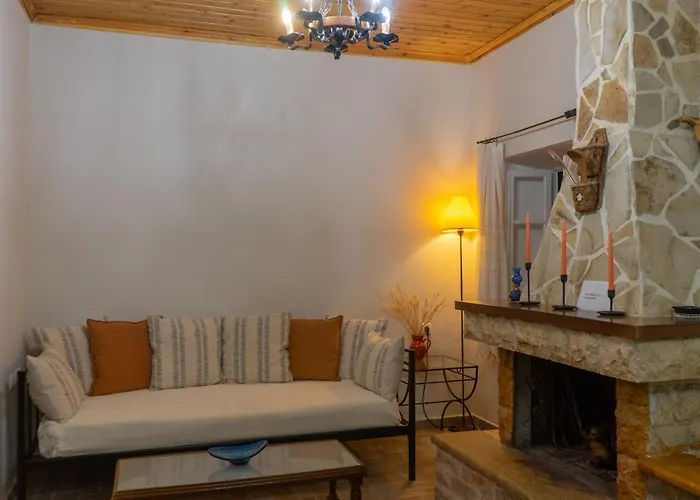 Kantounia Stonehouse Villa *